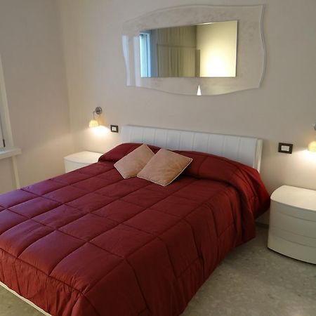 Theater Verona Luxury Apartment ห้อง รูปภาพ